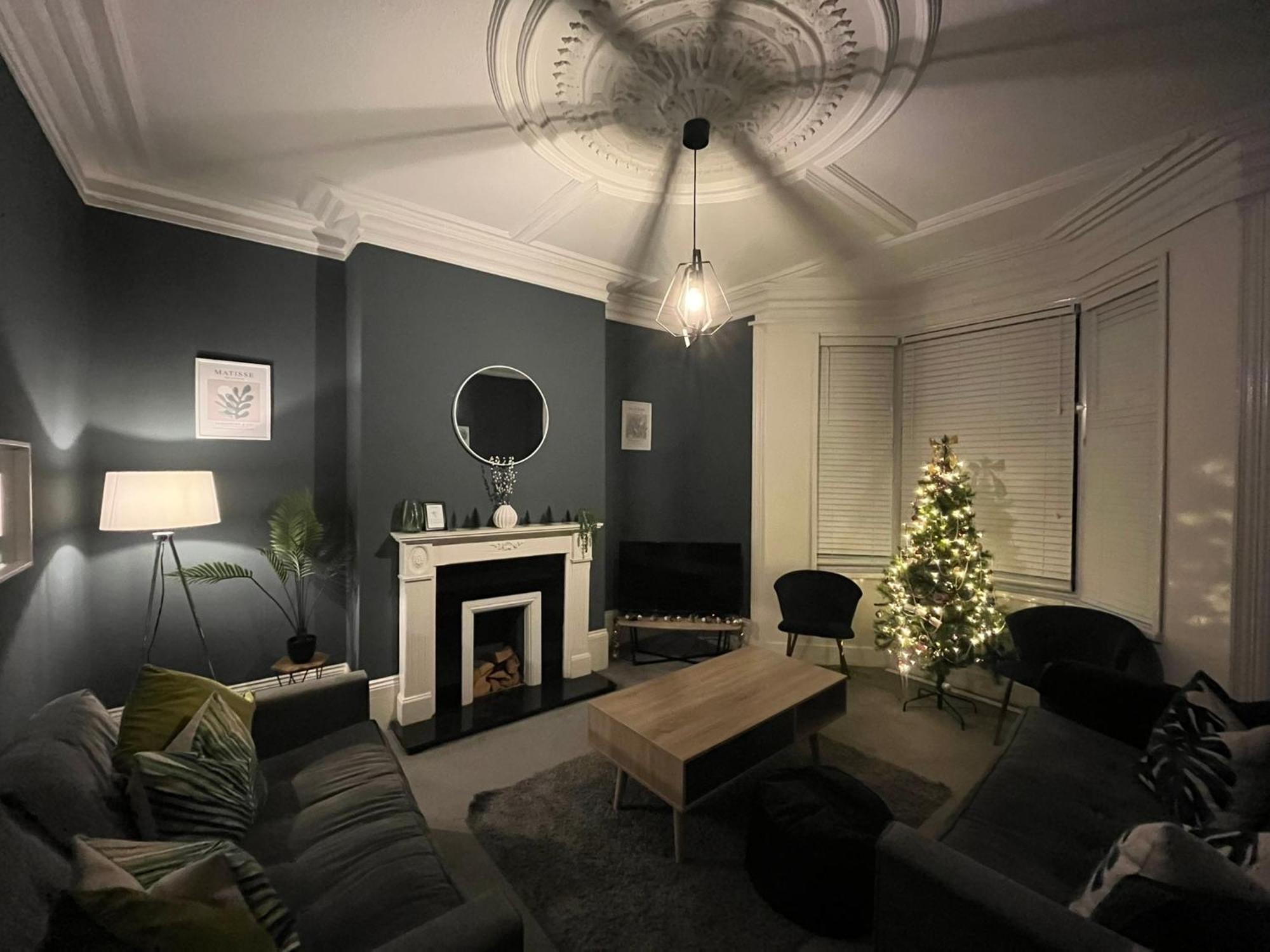 High Barnes 3 Bed House With Parking, Sleeps 7, Quiet Location Apartment Sunderland  Exterior photo